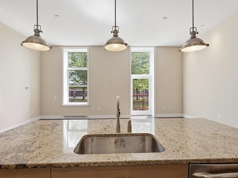 509 Bogart Pl #203 — Photo 5