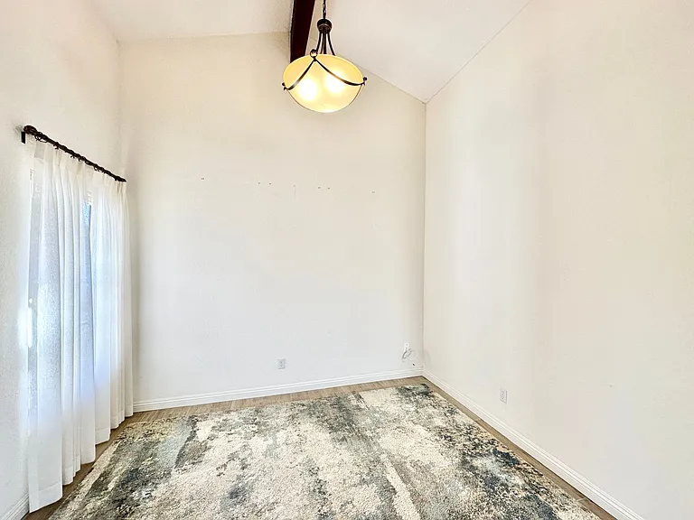 1732 Woodbrook Ln — Photo 8