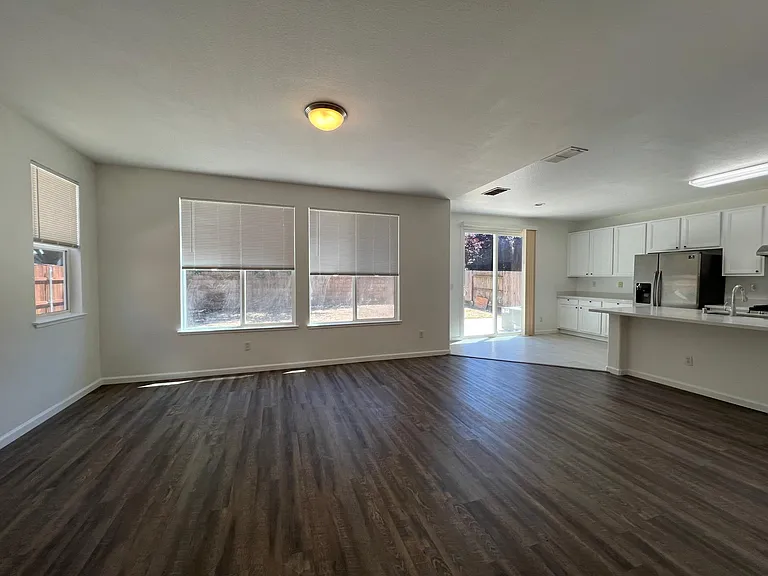 120 Stone Valley Cir — Photo 15