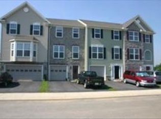 296 Red Cedar Ln, Marietta, PA 17547