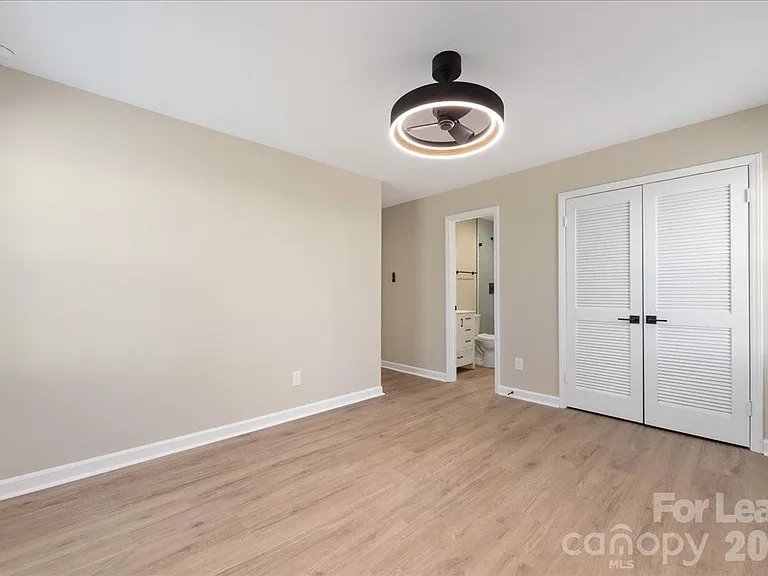 4700 Walden Ct — Photo 20