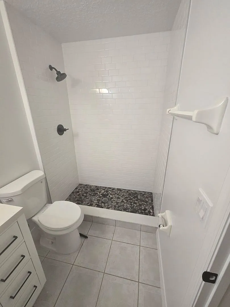 3 Frank Place — Photo 2