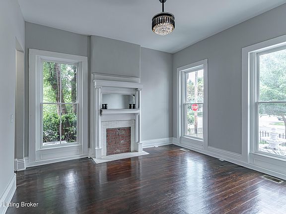 5th image of 1025 S 6th St