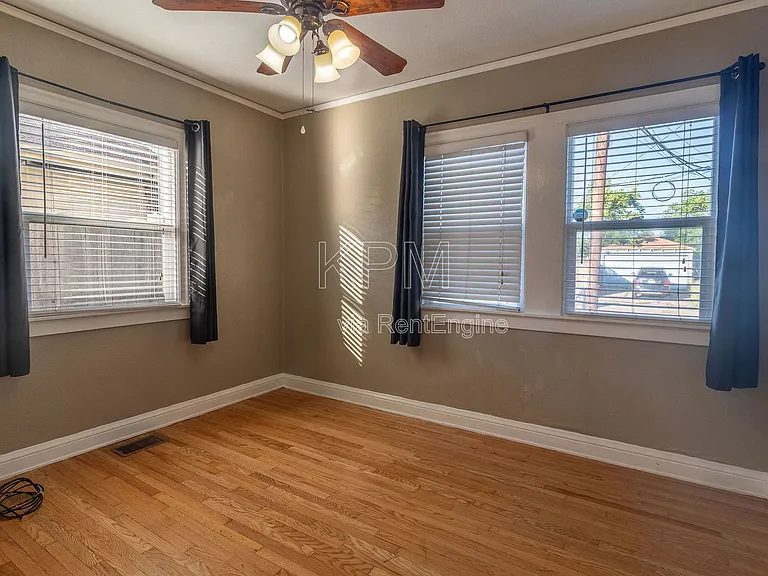 1421 Buena Vista Ave — Photo 15