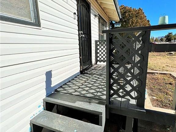 5th image of 2843 Louise Ave