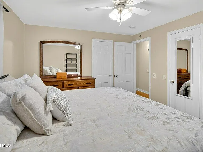 17 Schuyler Ave — Photo 11