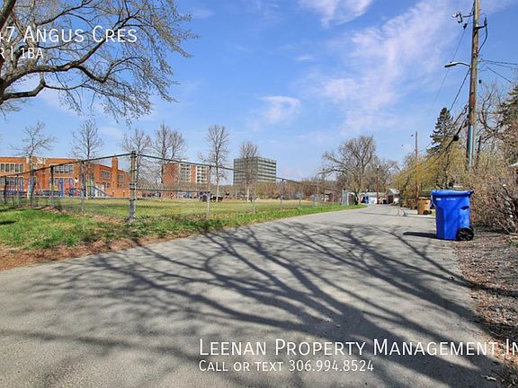 3rd image of 147 Angus Cres