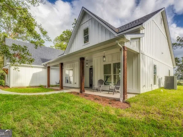 87 Lighthouse Way, Woodbine, GA 31569