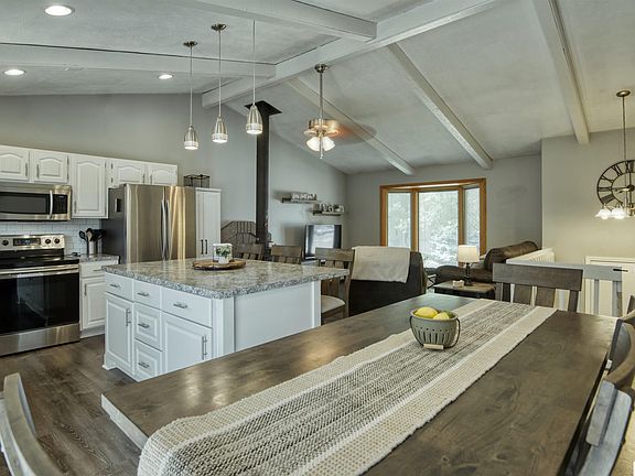 5th image of 11205 Young Cir
