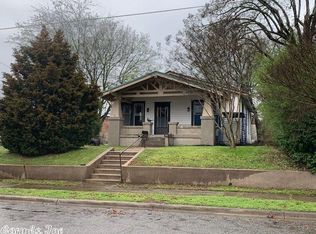402 5th St, Hot Springs, AR 71913