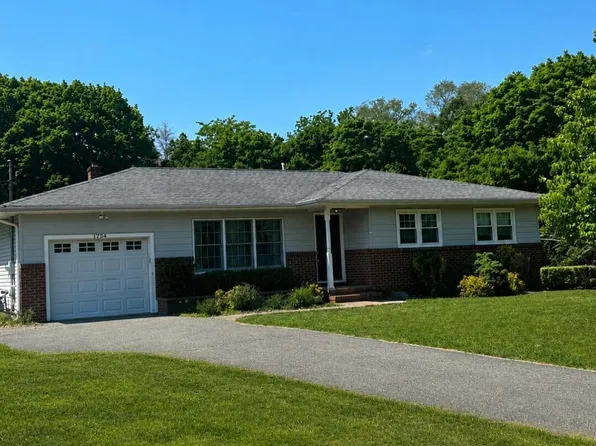 1734 New Hampshire Avenue, Toms River, NJ 08755