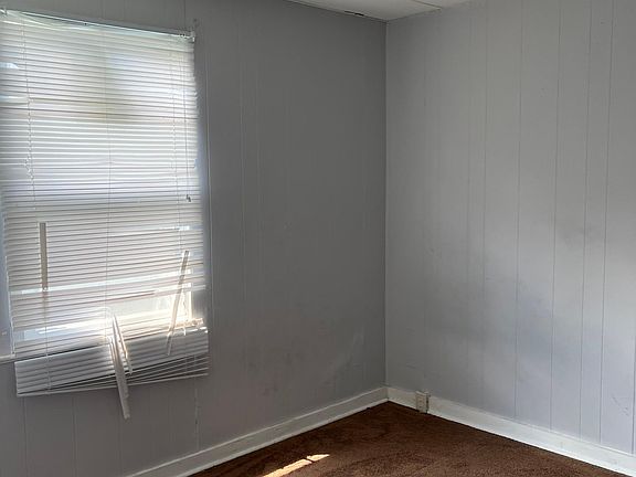 4th image of 2706 E New York St #1