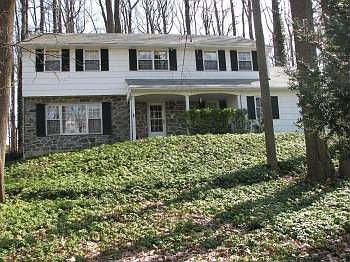 1st image of 14 Jenkins Dr