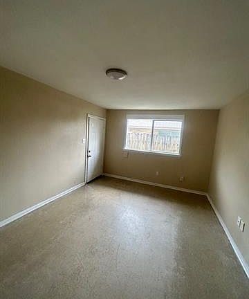 5th image of 2243 Kraft Pl