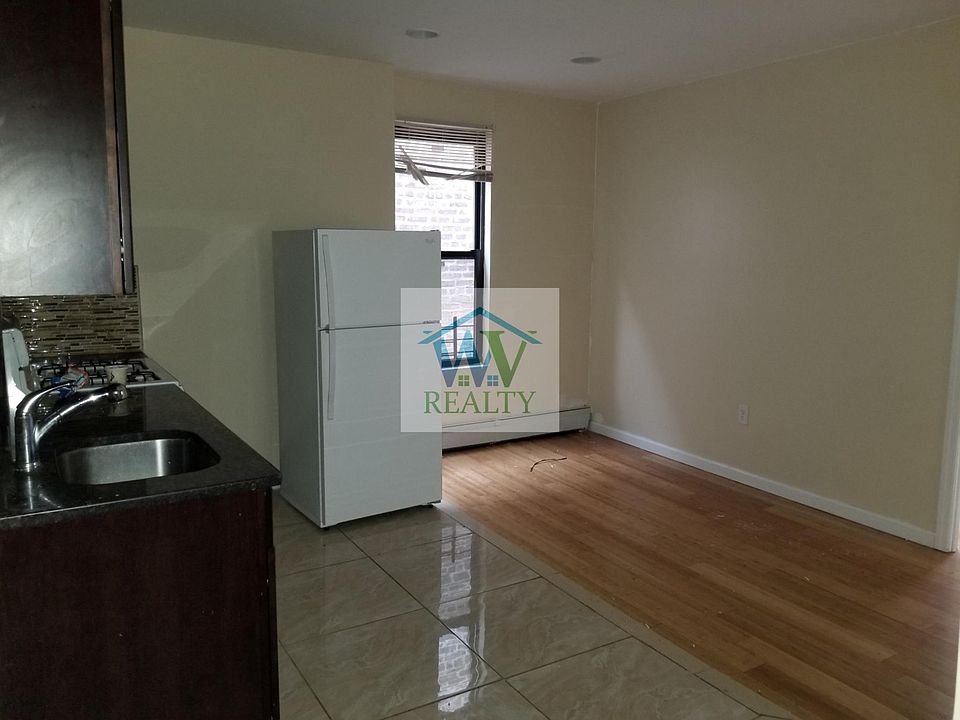 1st image of 4369 Matilda Ave