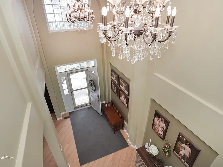 6625 Majestic Way — Photo 4