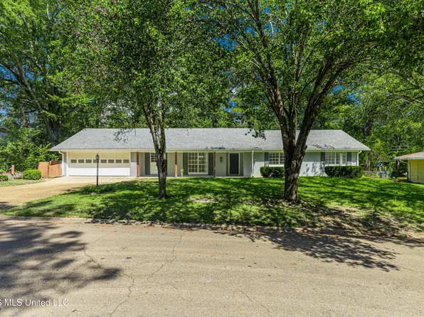 1404 Kimwood Dr, Jackson, MS 39211