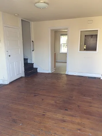 2 bed, 1104 sqft, $2,050 — Photo 2