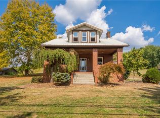 1075 E National Pike S, Washington, PA 15301