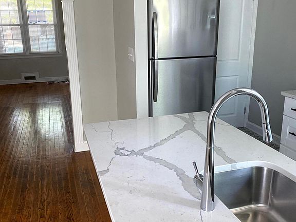 Open kitchen and dining room