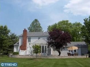 7 Briarwood Dr, Princeton Junction, NJ 08550