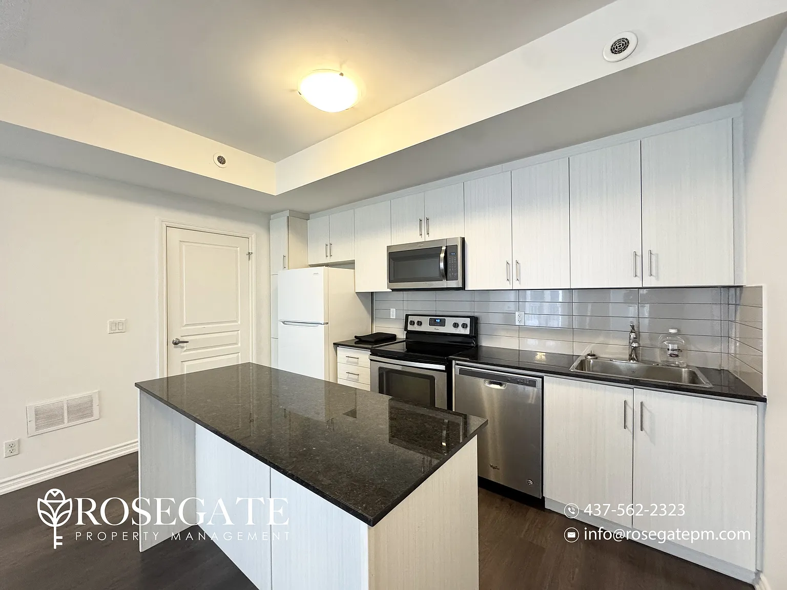 140 Long Branch Avenue Toronto — Photo 4