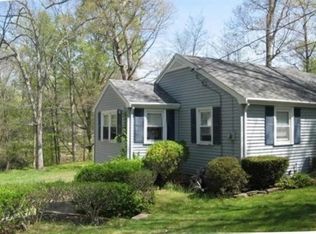 61 Appleton Ave, South Hamilton, MA 01982