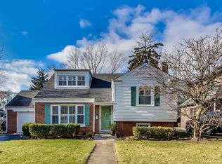 3924 Howard Ave, Western Springs, IL 60558