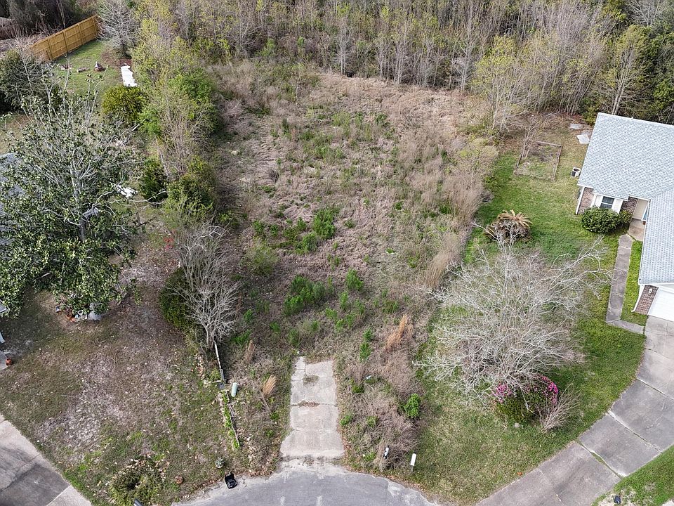 1st image of 3747 Greentree Pl
