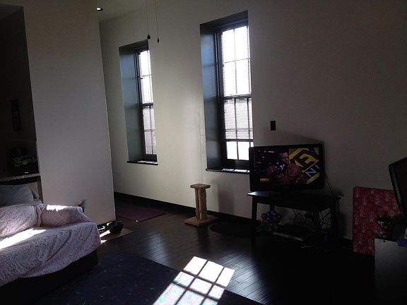 4th image of 1726 S Tucker Blvd #B