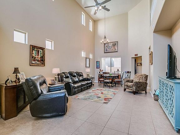 5th image of 116 W Camino Rancho Vecino