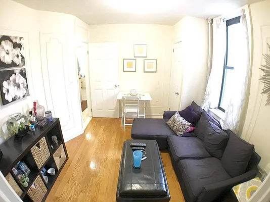 Rented by J Misrahi Realty Corp | media 40