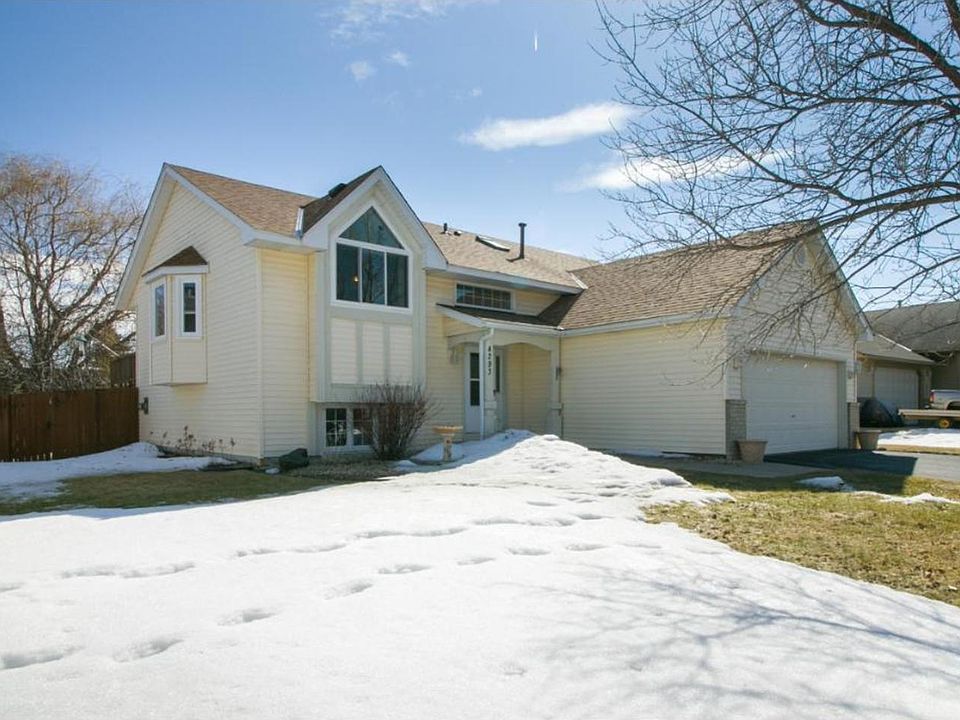 1st image of 4293 Hamlet Ave N
