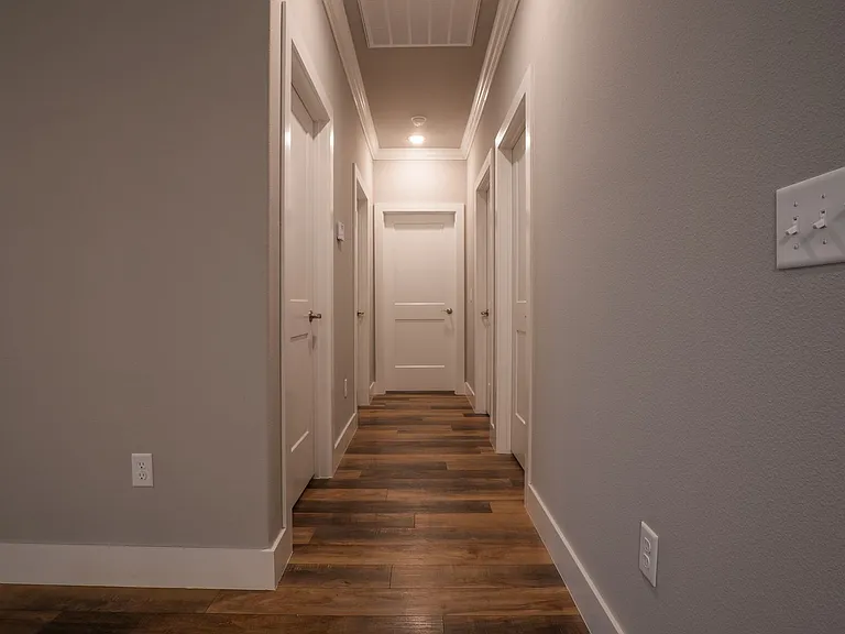 1735 Booker Cir — Photo 15