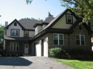437 W Woodland Ave, Lombard, IL