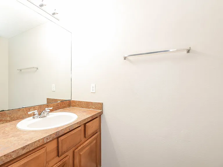 7911 Melvin Rd — Photo 16