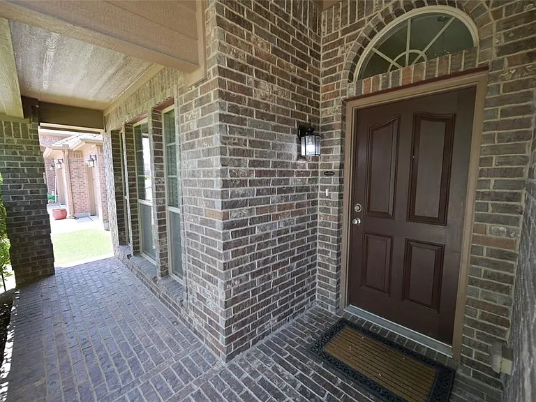Covered Front Porch
