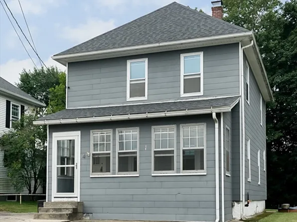 4 Worcester St, Clinton, MA 01510