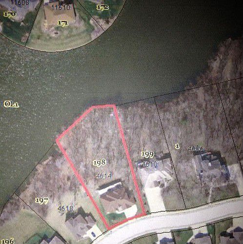 1st image of 4614 Lake Forest Dr