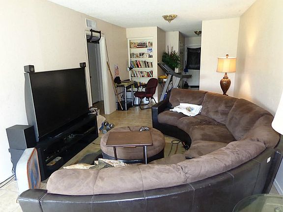 5th image of 717 S 2nd St #717