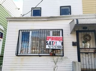 10018 35th Ave, Corona, NY 11368