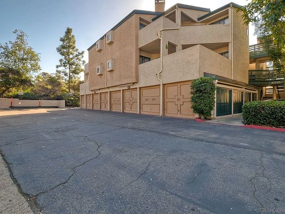 3rd image of 9715 Mesa Springs Way Unit 195