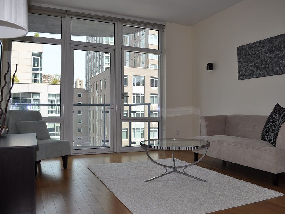 1st image of 555 W 59th St APT 8H