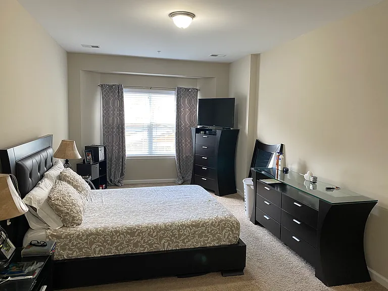 1213-1217 Fairmount Ave #305 — Photo 7