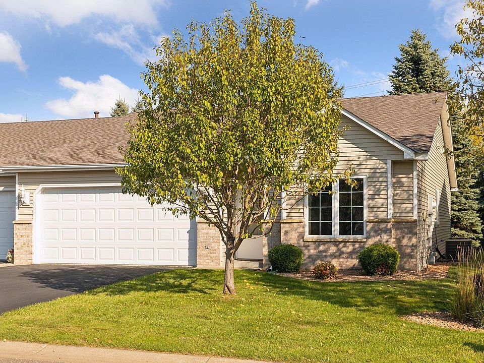 1st image of 3770 Zinnia Ln N