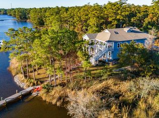 9524 Connie Cove Road, Oriental, NC 28571