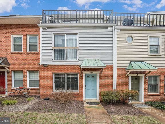 2nd image of 82 N Bedford St #82A