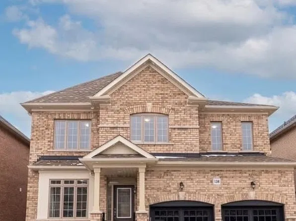 138 Crombie St, Clarington, ON L1C 0T6