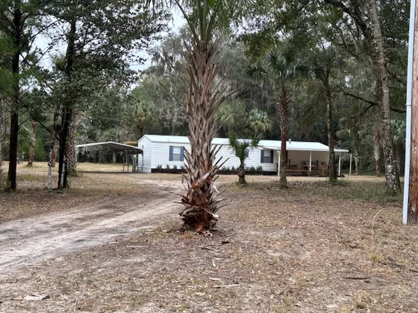 120 Tanner School Bus Rd, Florahome, FL 32140