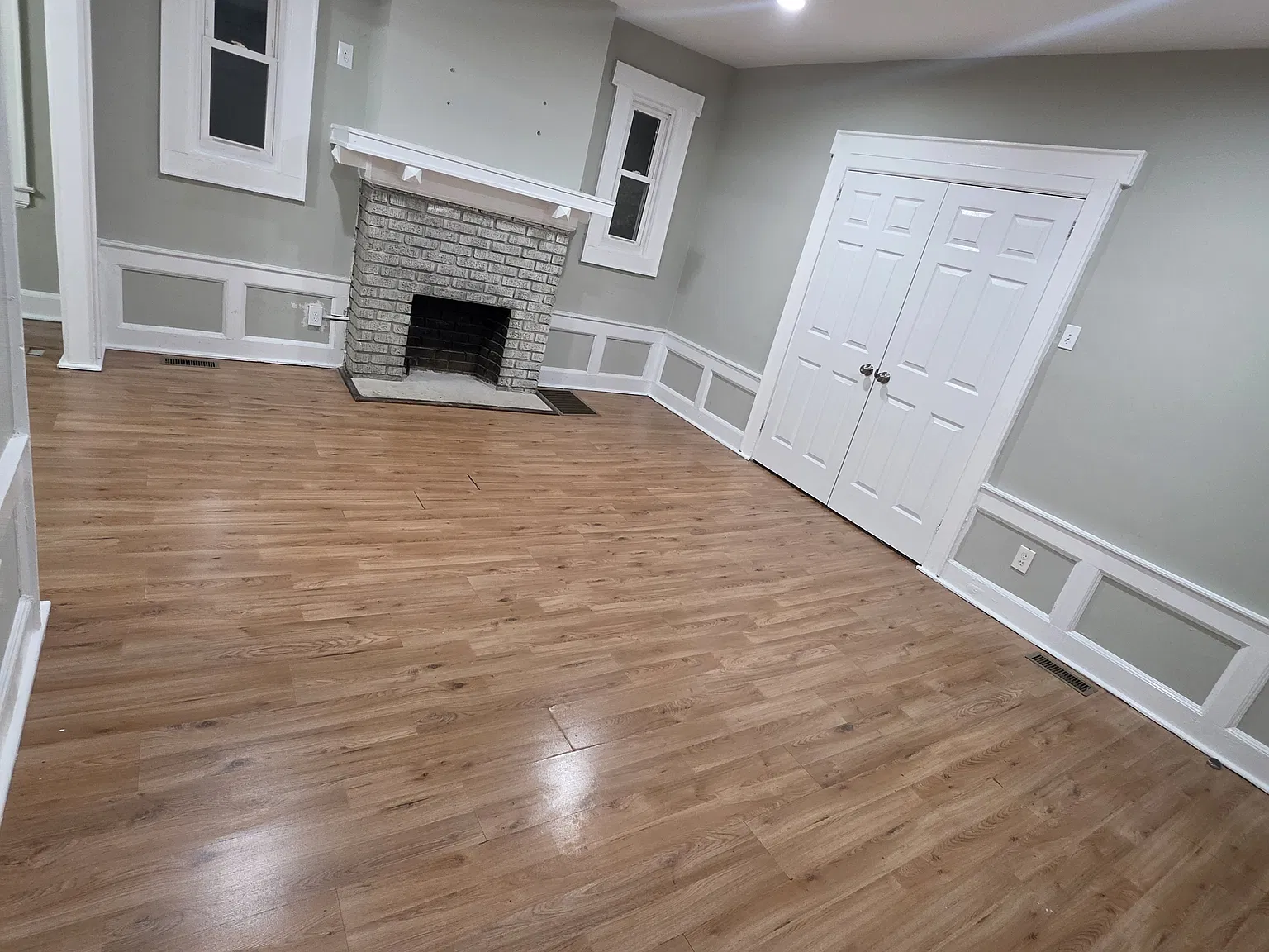 3 bed, $3,000 — Photo 1
